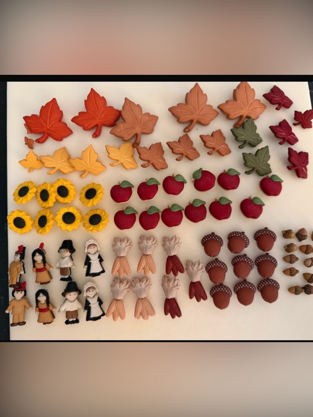 Collection of Fall Themed Buttons